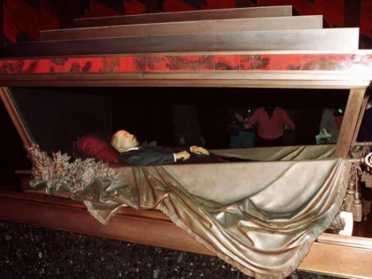 Moscova: Un rus beat a încercat să fure trupul îmbălsămat al lui Lenin