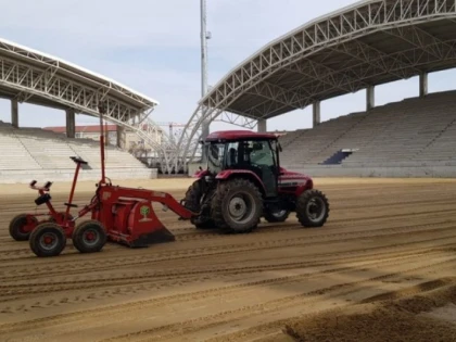 Municipalitatea a declinat cofinanţarea la stadionul UTA, iar performanţa are program redus la noul bazin