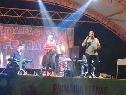 Muzică, joc și voie bună la Felnac! „Ziua Recoltei” a încins atmosfera în comuna arădeană (FOTO)