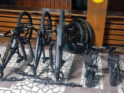 Nădlac: Biciclete și trotinete electrice de 45.000 de lei, confiscate de polițiștii de frontieră