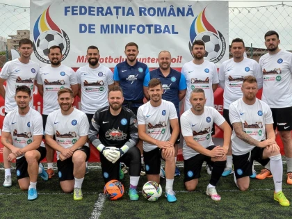 Napoli Arad, vicecampioană la zona Superligii de minifotbal! Arădenii s-au calificat la turneul final național