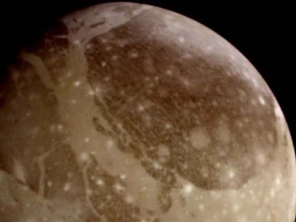 NASA A CONFIRMAT EXISTENTA UNEI NOI SURSE DE APA IN SISTEMUL NOSTRU SOLAR