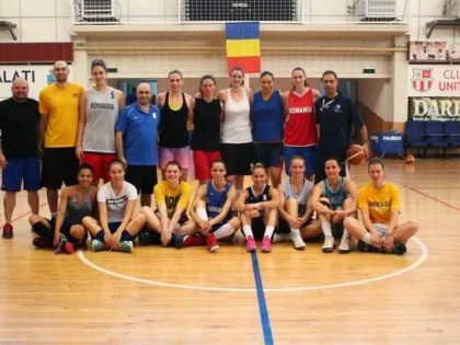 NATIONALA FEMININA DE BASCHET A AJUNS ASTAZI LA ARAD: „TRICOLORELE” SE PREGATESC IN POLIVALENTA 