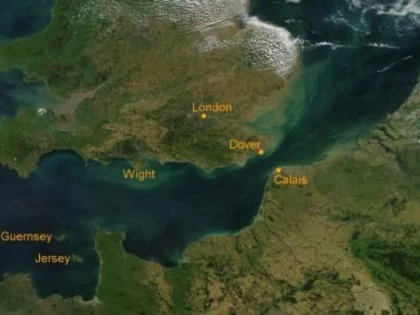 NAVE DE RAZBOI ALE RUSIEI, IN CANALUL MANECII. AUTORITATILE BRITANICE SUNT IN ALERTA