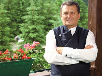 Nea Mărin, concurent într-un reality-show