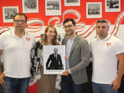 Nepoții Baronului Francisc Neuman au devenit membri ai Suporter Club UTA!
