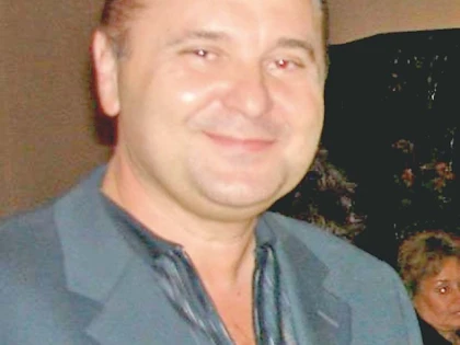 NICK RĂDOI A HOTĂRÂT SĂ SE ÎNSOARE