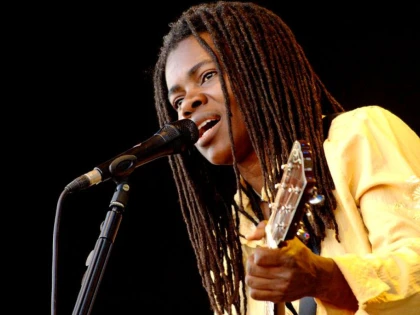 Nicky Minaj, dată în judecată de Tracy Chapman