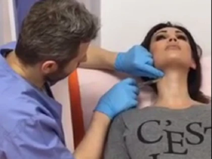 Nicoleta Luciu, din nou pe scaunul esteticianului