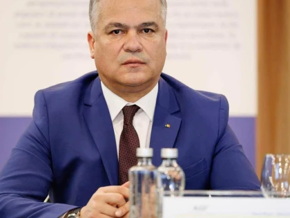 Nicușor Dan l-a desemnat pe Adrian Veștea pentru funcția de premier după retragerea lui Eugen Tomac