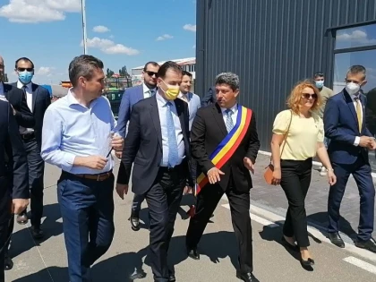 Noaptea minții: Bibarț îl susține pe Orban pentru că nu-i răspunde la telefon, dar îl sună înapoi