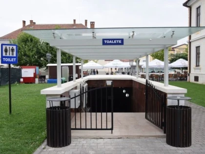 NOAPTEA MINȚII ȘI A BUNULUI-SIMȚ: BUDA DE 370.000 DE EURO PREZENTATĂ CA OBIECTIV TURISTIC