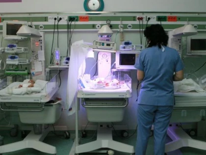 NOI ACUZATII DE MALPRAXIS IN MATERNITATEA DIN TARGU JIU. PRUNC UCIS, DUPA UN SOC ANAFILACTIC