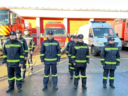 Noii subofițeri și soldati gradați profesioniști ai ISU Arad au depus jurământul