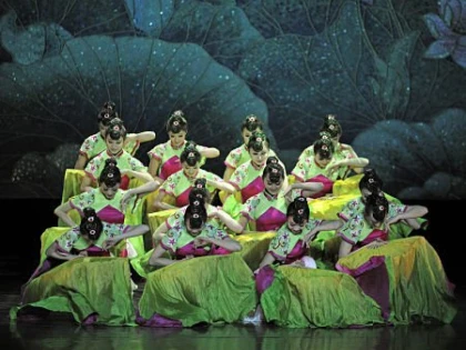 Noul An Chinezesc, sărbătorit la Arad cu Beijing Dance Academy