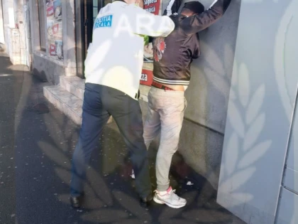 Nu doar că a furat, dar a și făcut scandal