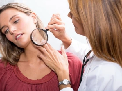 Nu le igora! 10 simptome care anunță cancerul