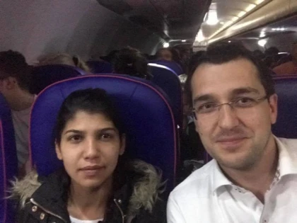 "Nu trăieşti... mergi la serviciu şi acasă, atât!". Povestea câtorva milioane de români