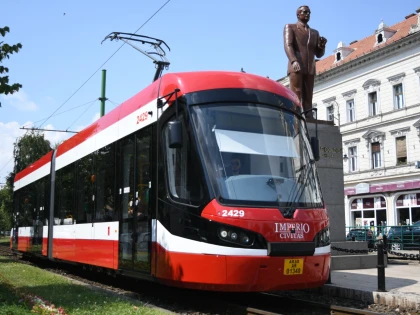 Numărul biletelor de transport public s-a triplat la Arad după introducerea programului „1 leu pe zi”
