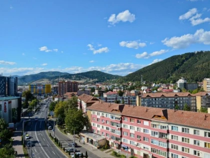 NUMARUL VIZITATORILOR STRAINI IN ROMANIA A DEPASIT 7,205 MILIOANE, LA 9 LUNI