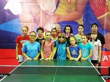O ARADEANCA IN CANTONAMENT PE LITORAL, ALATURI DE LOTUL NATIONAL DE MINICADETE