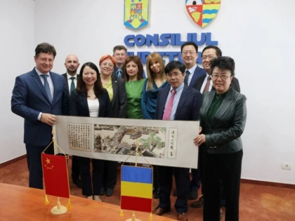 O delegație de cardiologi chinezi a vizitat Spitalul Județean Arad