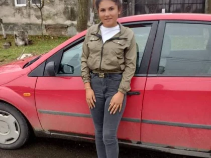 O fată de 17 ani din Berechiu a fost dată dispărută de concubinul cu care locuia
