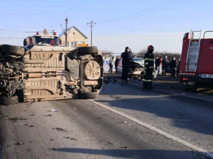 O femeie și-a pierdut viața într-un accident, la ieșirea din Vladimirescu. Un șofer băut a fost reținut de polițiști