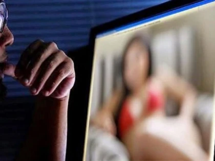 O femeie și un bărbat din Zărand, reținuți pentru șantaj cu fotografii compromițătoare