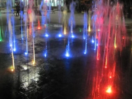 O FIRMA ARADEANA A REALIZAT O FANTANA ARTEZIANA LA TIMISOARA, CU DOAR 100.000 DE EURO