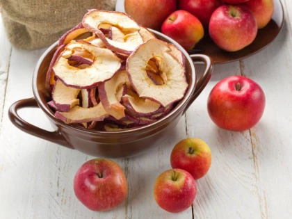 O gustare dulce perfectă la dietă: Mere uscate