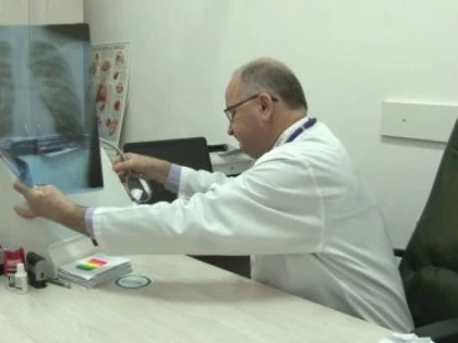 O INVATATOARE SI O EDUCATOARE DIN ARAD, DEPISTATE CU TBC. ELEVII SUNT SUB TRATAMENT PREVENTIV