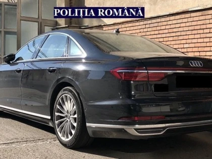 O limuzină de lux, căutată de autoritățile din Marea Britanie, a fost găsită la Vinga