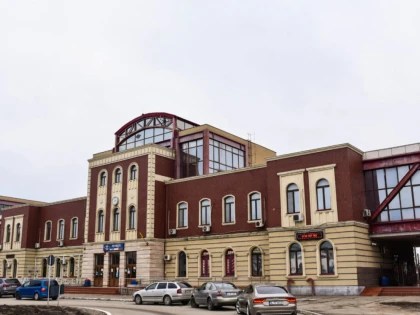 O minoră de 17 ani dispărută din Vladimirescu, găsită în gara CFR din Fetești