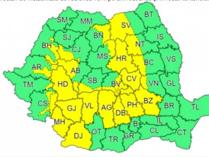 O nouă avertizare de cod galben de ploi torențiale și vijelii pentru județul Arad