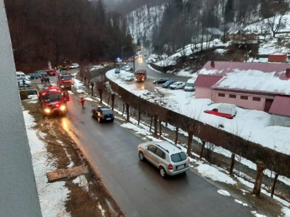 O nouă zi, un alt spital care arde: 71 de persoane evacuate la spitalul din Cavnic