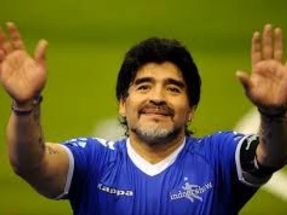 O TELEVIZIUNE ARGENTINIANĂ VA PRODUCE UN SERIAL DESPRE MARADONA