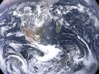 O uriaşă placă tectonică de sub Oceanul Indian se rupe în două