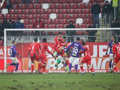 Oradea va fi sub asediu! UTA și Rapid se înfruntă într-un duel în care nimeni nu își permite să calce greșit