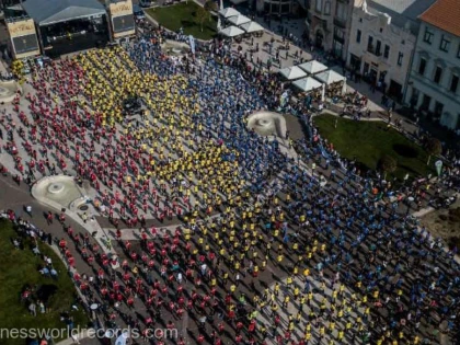 Oraș din vestul țării, în Cartea Recordurilor cu cea mai mare lecție de fitness pe ghete rebound