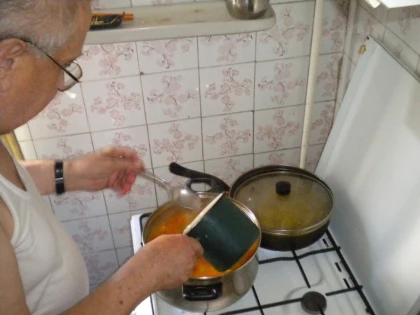 Otrava din farfurie. Și tu pui asta în ciorbă?