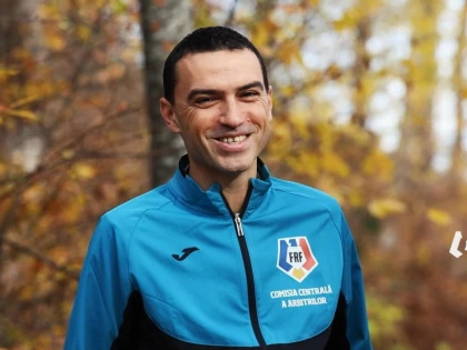 Ovidiu Hațegan a fost delegat în camera VAR, la un meci din Conference League