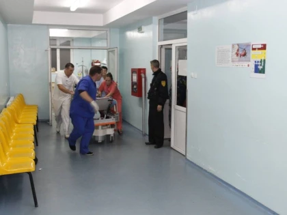 PACIENT MORT DUPA CE A CAZUT DE LA ETAJUL AL PATRULEA AL SPITALULUI JUDETEAN DE URGENTA PITESTI