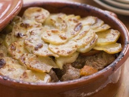 PAPRICAS DE VITA IN CRUSTA DE CARTOFI