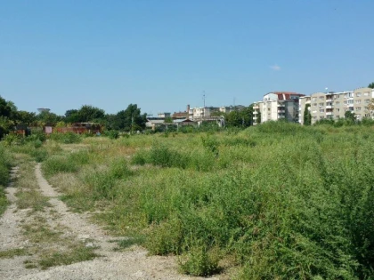 Parcul de la Tricoul Roșu, un șiretlic de imagine al primarului Falcă