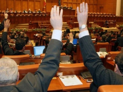 Parlamentarii, obligați să declare cu cine se întâlnesc pentru a discuta despre proiecte de legi