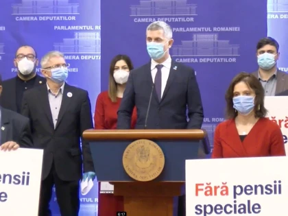 Parlamentarii USR demisionează pentru a nu beneficia de pensii speciale