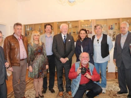 Parteneriat între UVVG Arad şi Aristoteles Workshop