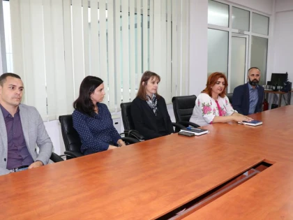 Parteneriat pentru curăţarea intrărilor în Arad, pe drumurile judeţene