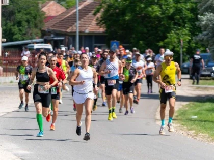 Participare numeroasă la prima etapă a Crosului Cetăților, de la Măderat - Șiria